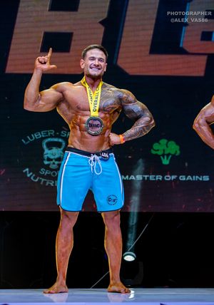 MEN‘S PHYSIQUE OVERALL